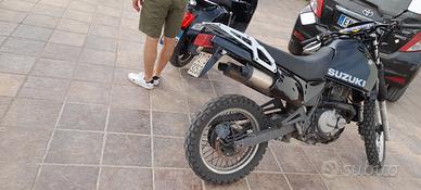 Suzuki dr 650