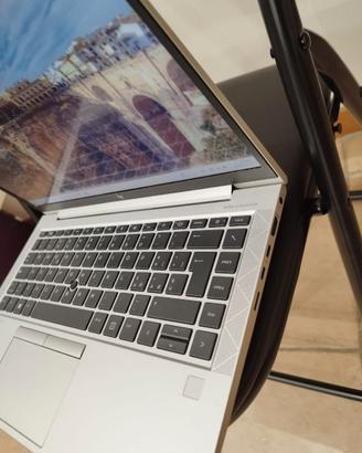 HP EliteBook 840 G7 14" Touch i5-10210U 16/256