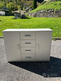 Mobile bianco
