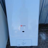 caldaia scalda acqua + box caldaia