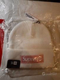 Supreme New Era Box Logo Beanie Bianco