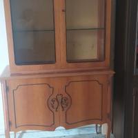 Credenza classica