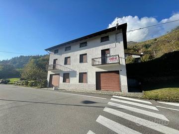 Casa indipendente di 154 m² con più di 5 locali e 