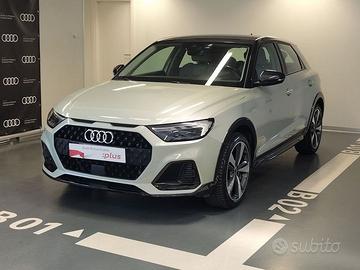 Audi A1 allstreet 30 1.0 tfsi Identity Contra...