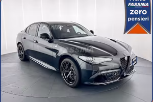 Alfa Romeo Giulia 2.9 V6 Bi-Turbo AT8 Quadrif...