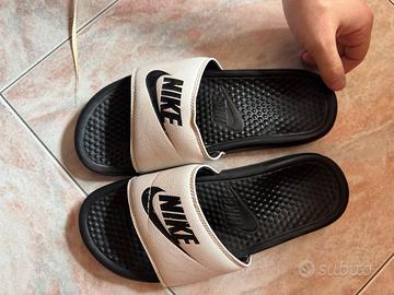 Ciabatte estive Nike bianco/nere taglia 41