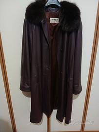 Cappotto di pelle da donna bordeaux