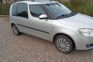 SKODA 1.4 GPL BERNZINA ROOMSTER