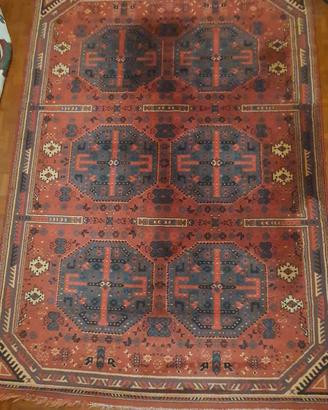 tappeto iraniano 230x160