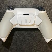 Controller Sony con tasti posteriori