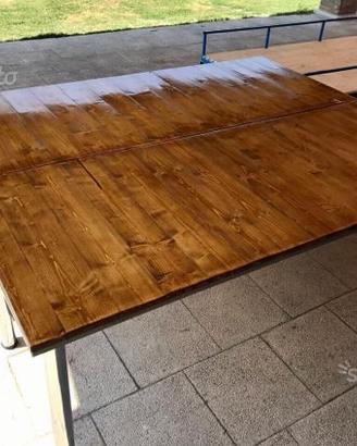 Tavoli in Legno d'Abete Fatti a Mano in Acciaio