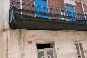 Casa mondragone in centro doppia entrata giardino