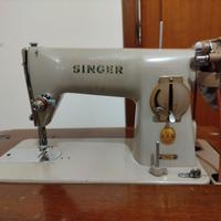 Macchina da cucire vintage marca Singer