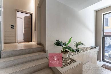 Appartamento di 141 m² con 3 locali a Milano