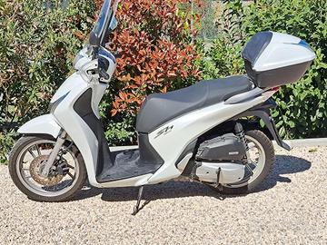 Honda SH 150 9500Km