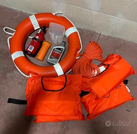 Dotazioni di sicurezza da bordo