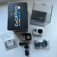 GoPro Hero 3 scatola e accessori