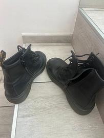 Dr. Martens nere taglia 34 softy