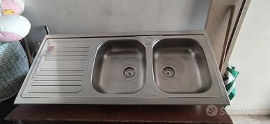 Lavello doppio in acciaio inox