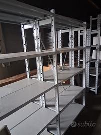 scaffalatura per ufficio 