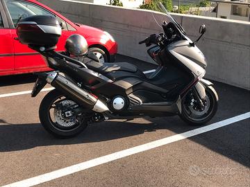 Yamaha t max 530