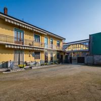 CASA SEMINDIPENDENTE A VOLVERA