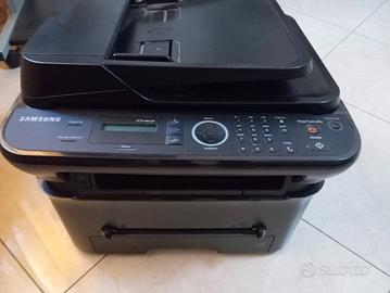 stampante   monitor e computer 