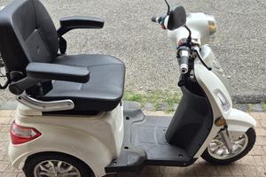 Veicolo Elettrico per Disabili / Anziani Z-Tech ZT