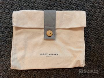 Trousse ISSEI MIYAKE