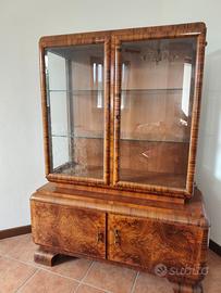Vetrina antica