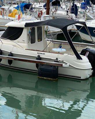 quicksilver 640 pilothouse 