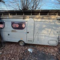 roulotte senza targa