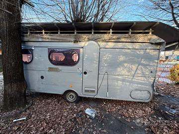 roulotte senza targa