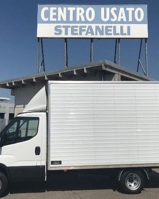 IVECO DAILY 35C14H BOX