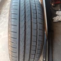 pneumatici Pirelli pari al nuovo