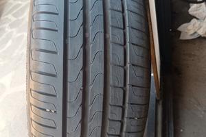 pneumatici Pirelli pari al nuovo