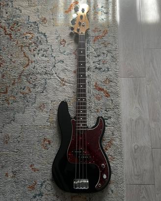 Basso elettrico Fender Precision Mex