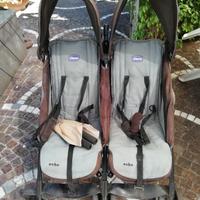 Passeggino gemellare Chicco Echo Twin 