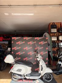 Vespa GTS 300