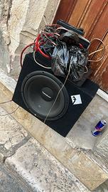 Sub con due amplificatori pioneer e tutti i cavi