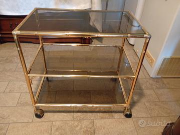 carrello in ottone con rotelle