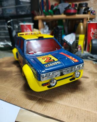 Modellino Fiat 131 Mirafiori Abarth radio comandat