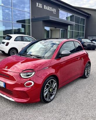 Abarth 500e 42 kWh Turismo