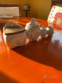 Vasetti da cucina vintage