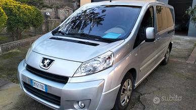 Peugeot Expert tepee 2.0 HDI 9 posti