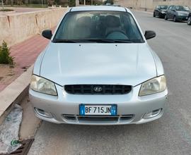 HYUNDAI Accent 2ª serie - 2000