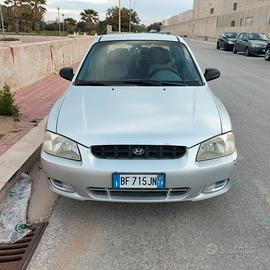 HYUNDAI Accent 2ª serie - 2000