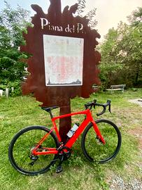 BMC Roadmachine AMP THREE - E-Road Elettrica