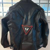 Giacca uomo ecopelle da moto imbottita su spalle e