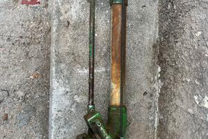 Irrigatore a cannone da 80 con treppiedi